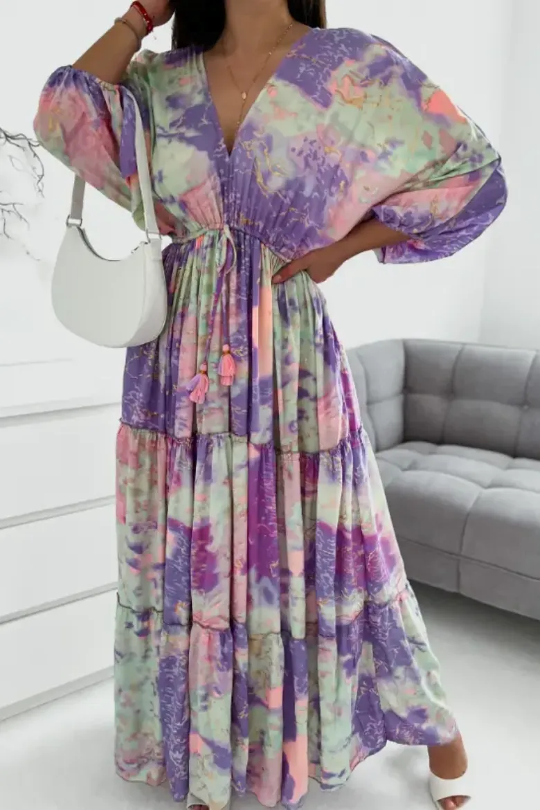 Długa zwiewna sukienka we wzory fioletowa